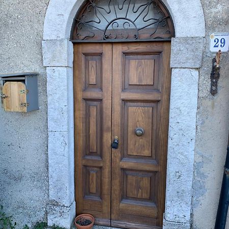 La Casetta Al Roccone Semproniano Екстер'єр фото